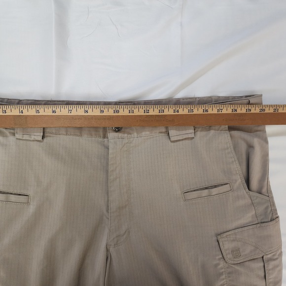 5.11 Tactical Series Cargo‎ Pants Mens Size 38W 29L Beige Work Utility Outdoor - Picture 12 of 16